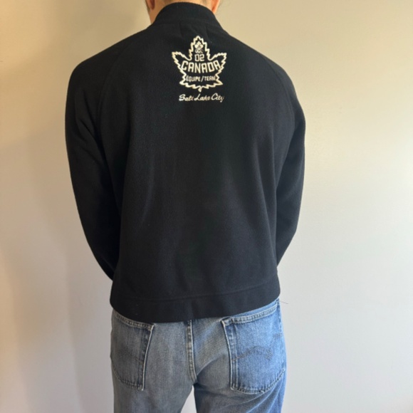 Roots Sweaters - Vintage Roots Team Canada Olympic Salt Lake City 2002 Sweater